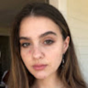 Meet your Posher, Talia